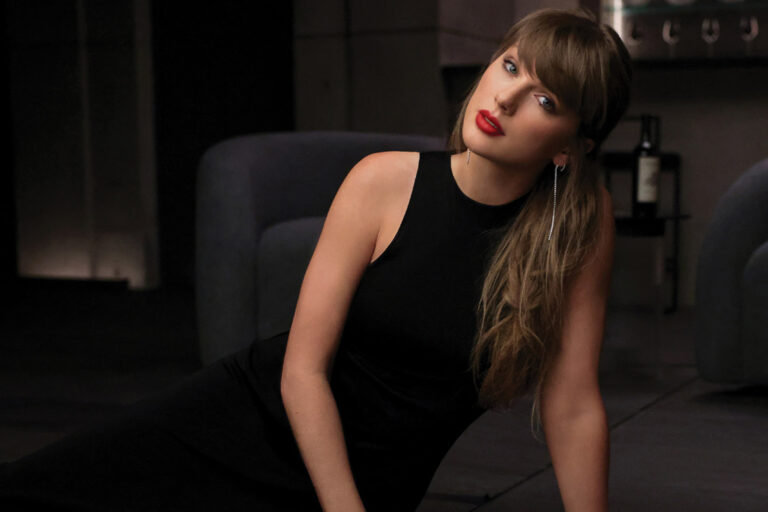 Taylor Swift Sets 2026 Spotify Single-Day Records With “Patient Zero” and Showgirl Encore